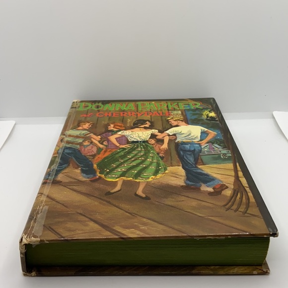 Donna Parker at Cherrydale Vintage Hardcover Book 1957 - Picture 12 of 14